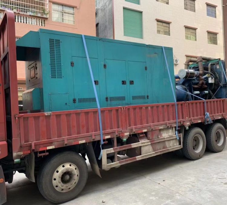 岑巩如何在不同负载率下确保 400KW 柴油发电机组的正常运行？