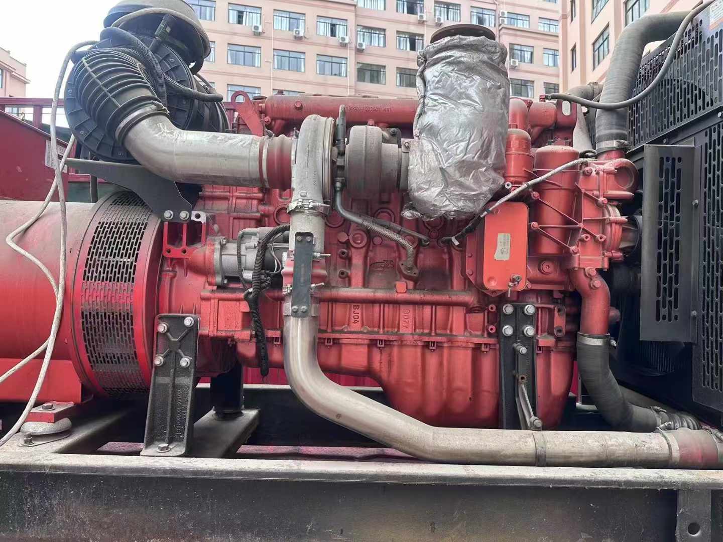 岑巩如何选择适合 600kW 柴油发电机组的过载保护器？